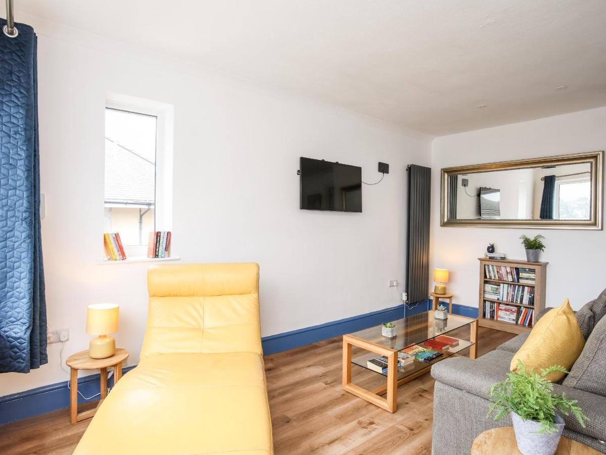Ty Coets Coach House Apartment Caernarfon Exterior photo